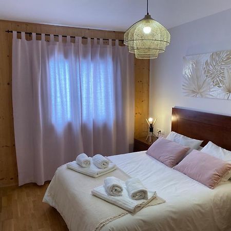 Fantástico Apartamento con jardín en Castiello de Jaca Exterior foto